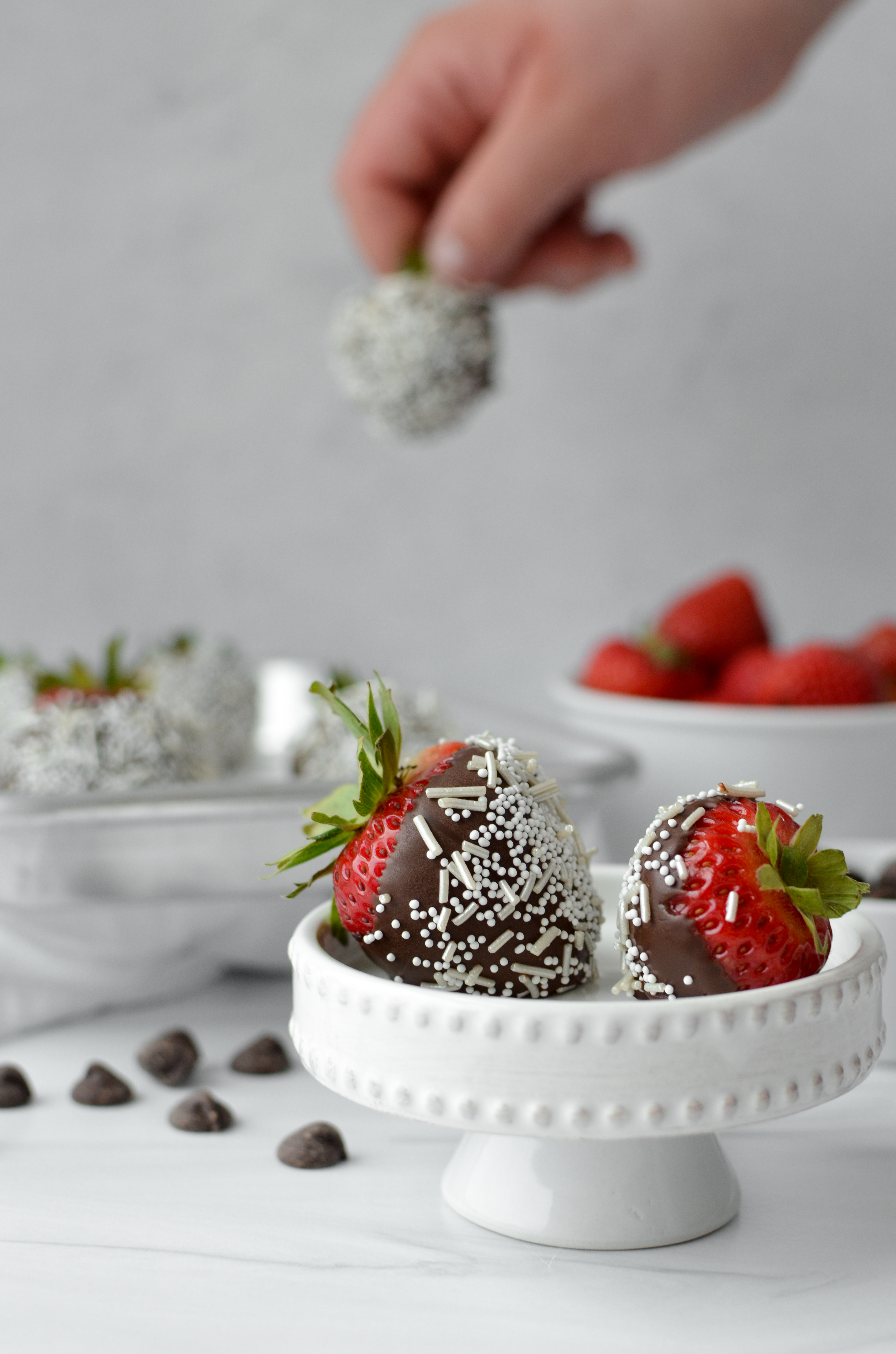 Easy Chocolate Covered Strawberries