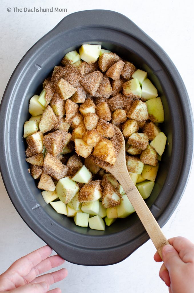 preparing apples for slow cooker apple butter